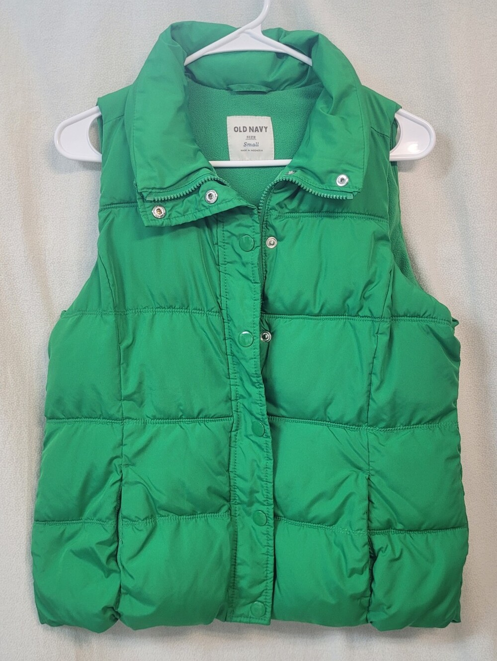 Old Navy Womens Small Kelly Green Puffer Vest, Fleece Inside